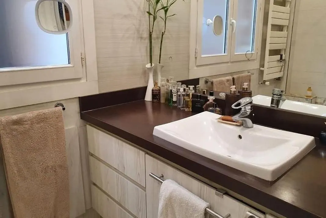 Appartement Spacieux Pour 4 Pers, Proche Arc De Triomphe Et Champs-Elysees Paris